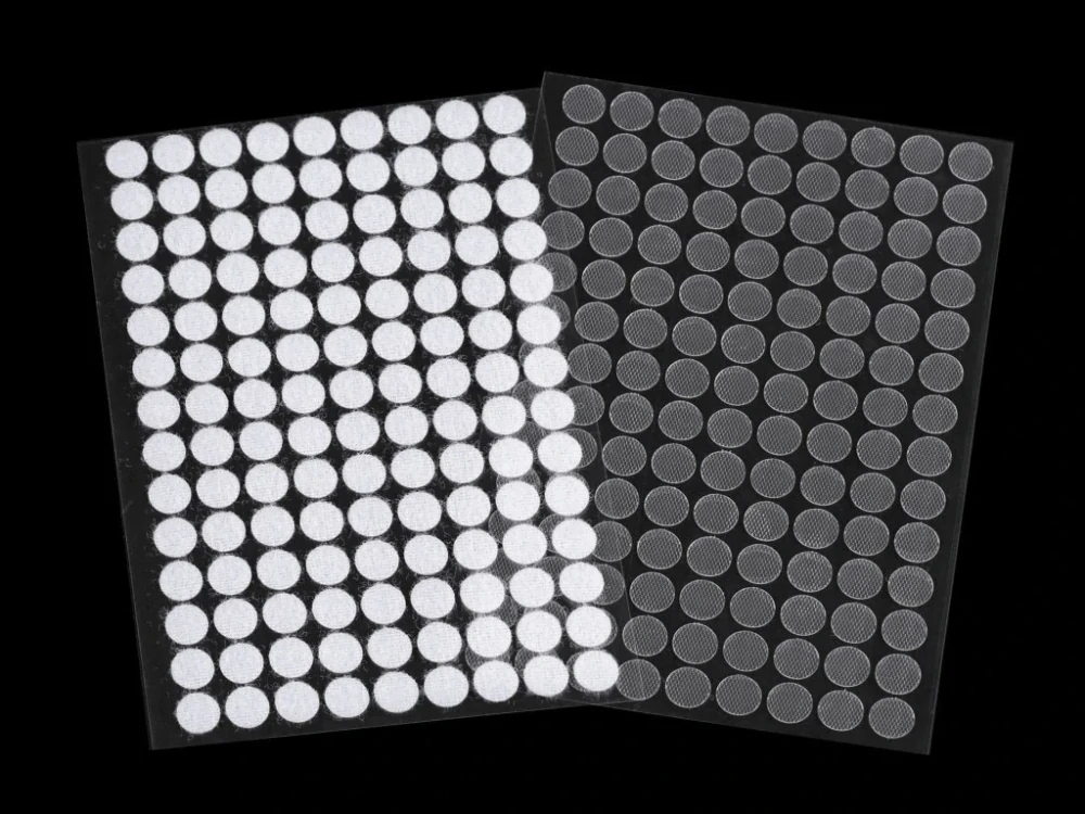 Suchý zip samolepicí kolečka, 10 mm transparent