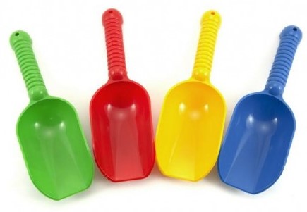  Kupecká lopatka plast 24cm 12m+ 