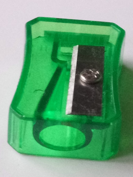Ořezávátko plast 
