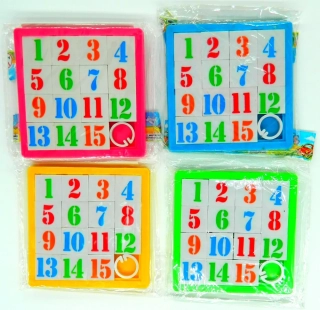 Přesouvačka hlavolam čísla plast 8x8cm 